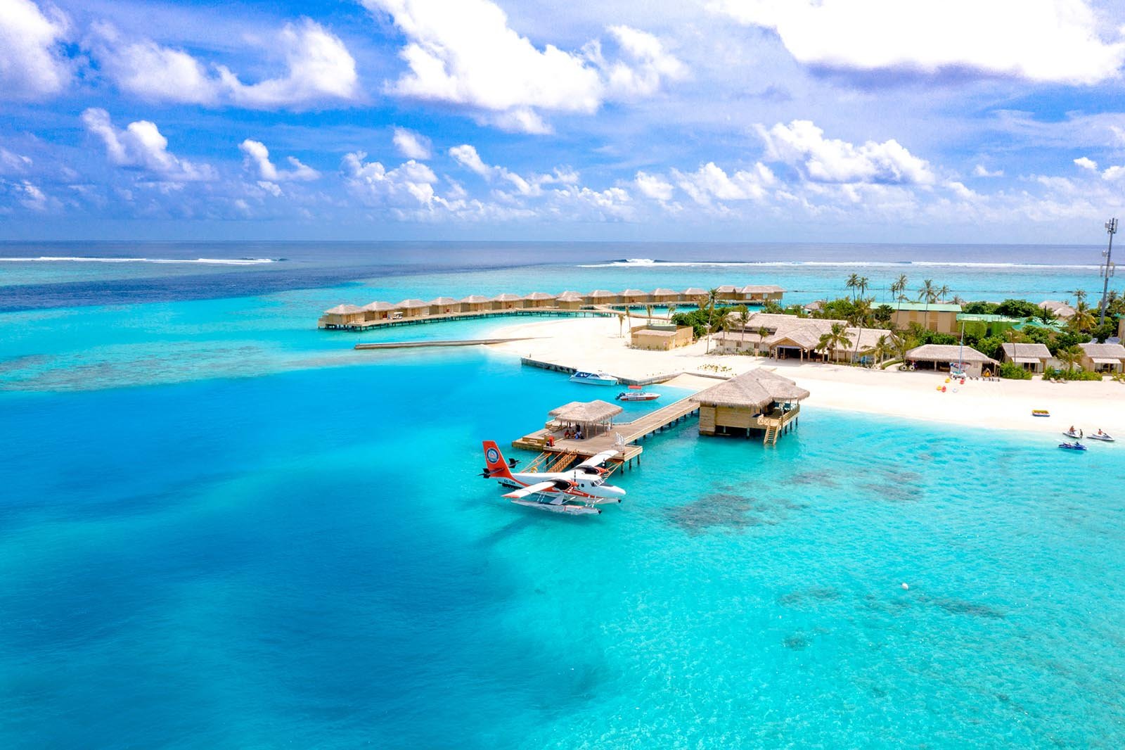 Centara Mirage Lagoon - Island View