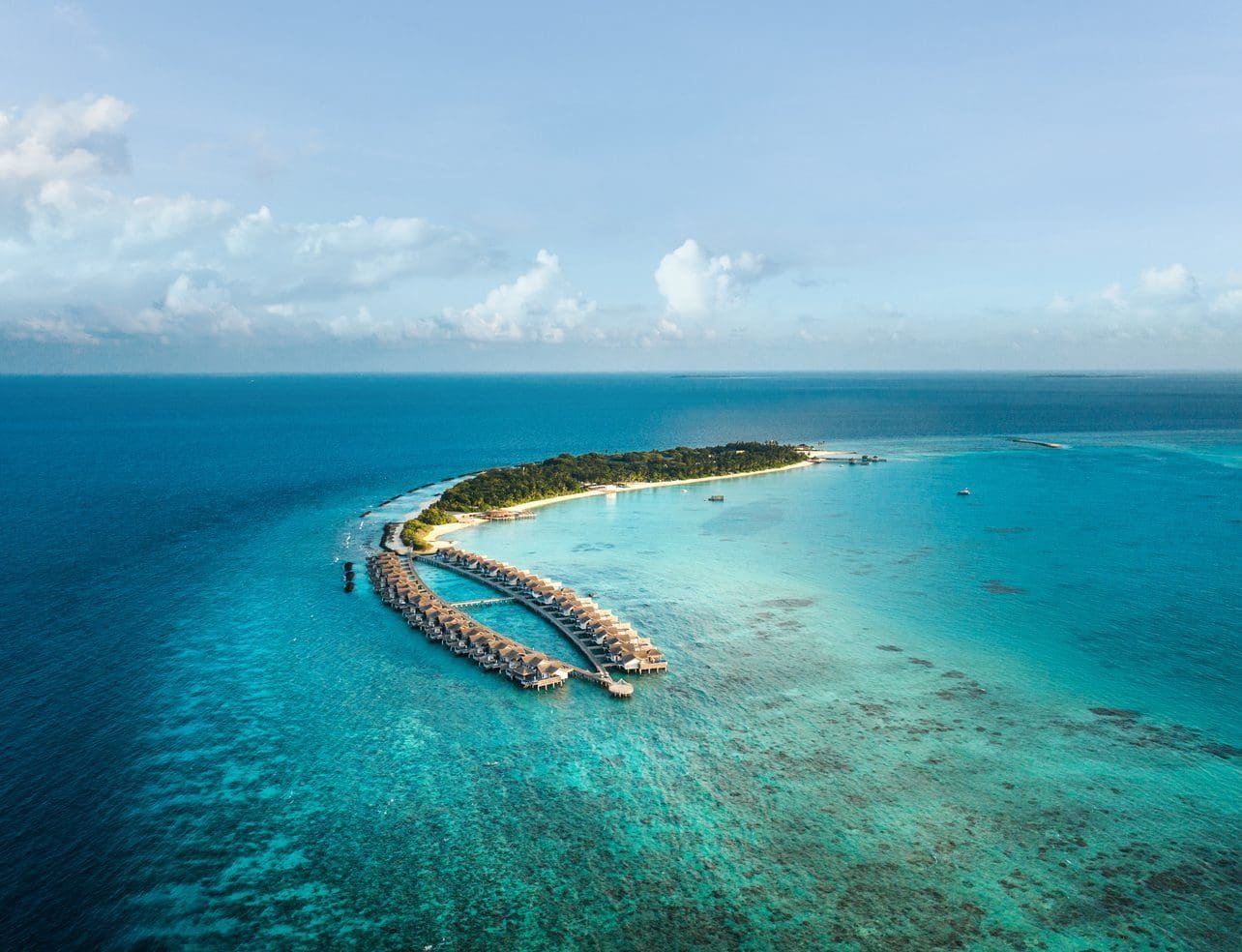 Villa Nautica - Aerial of Island